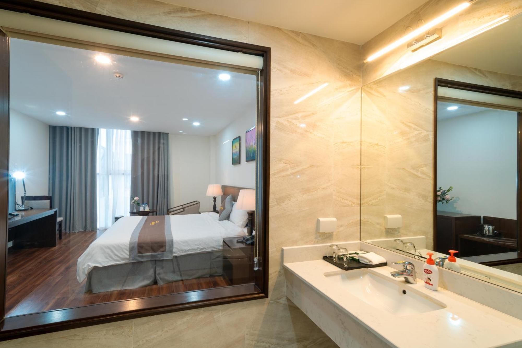 Khach San Thai Binh Dream Exterior photo